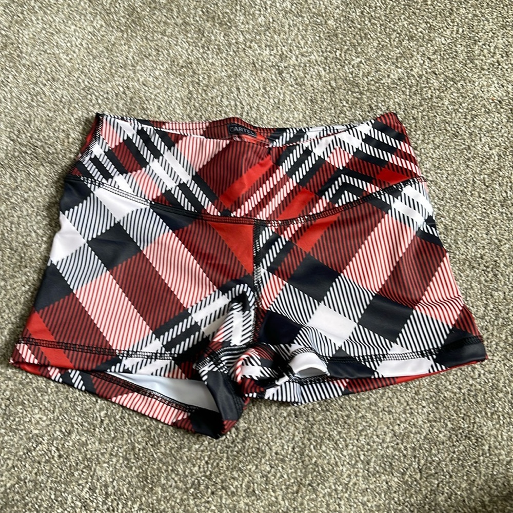 Barbell Cartel size small NWOT. 2.5” shorts